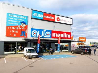 Automaailm autovaruosadu-butikk i Rakvere, Estland